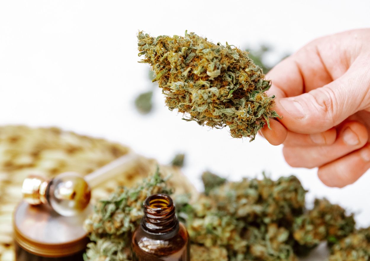 Cannabis consumption etiquette 5