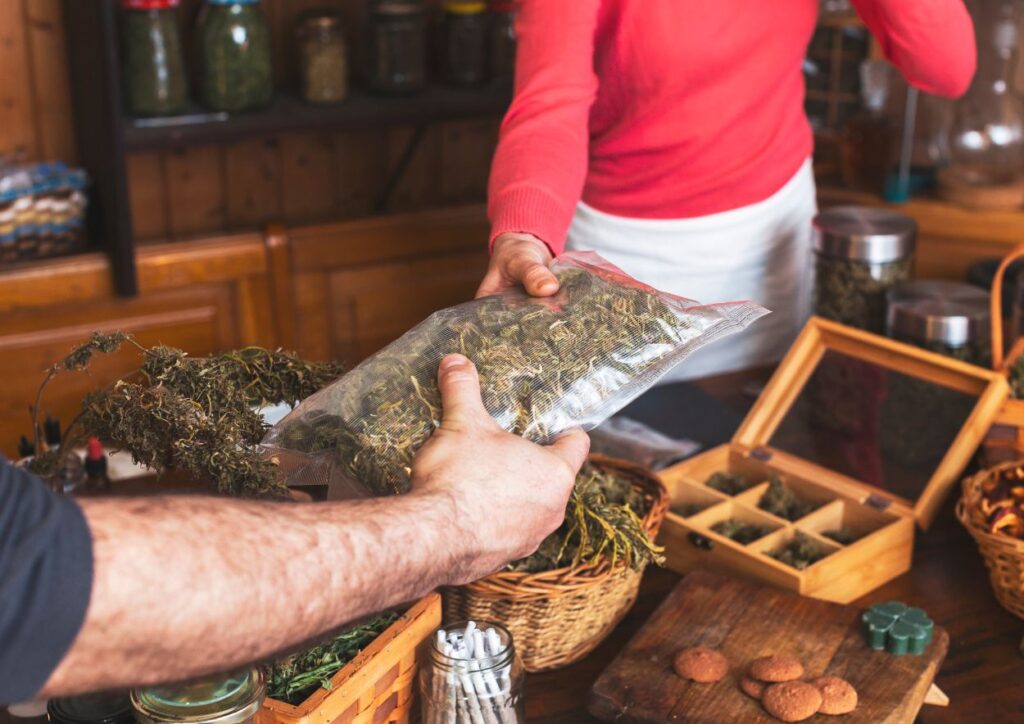Advice for Storing Budget Cannabis Long Term